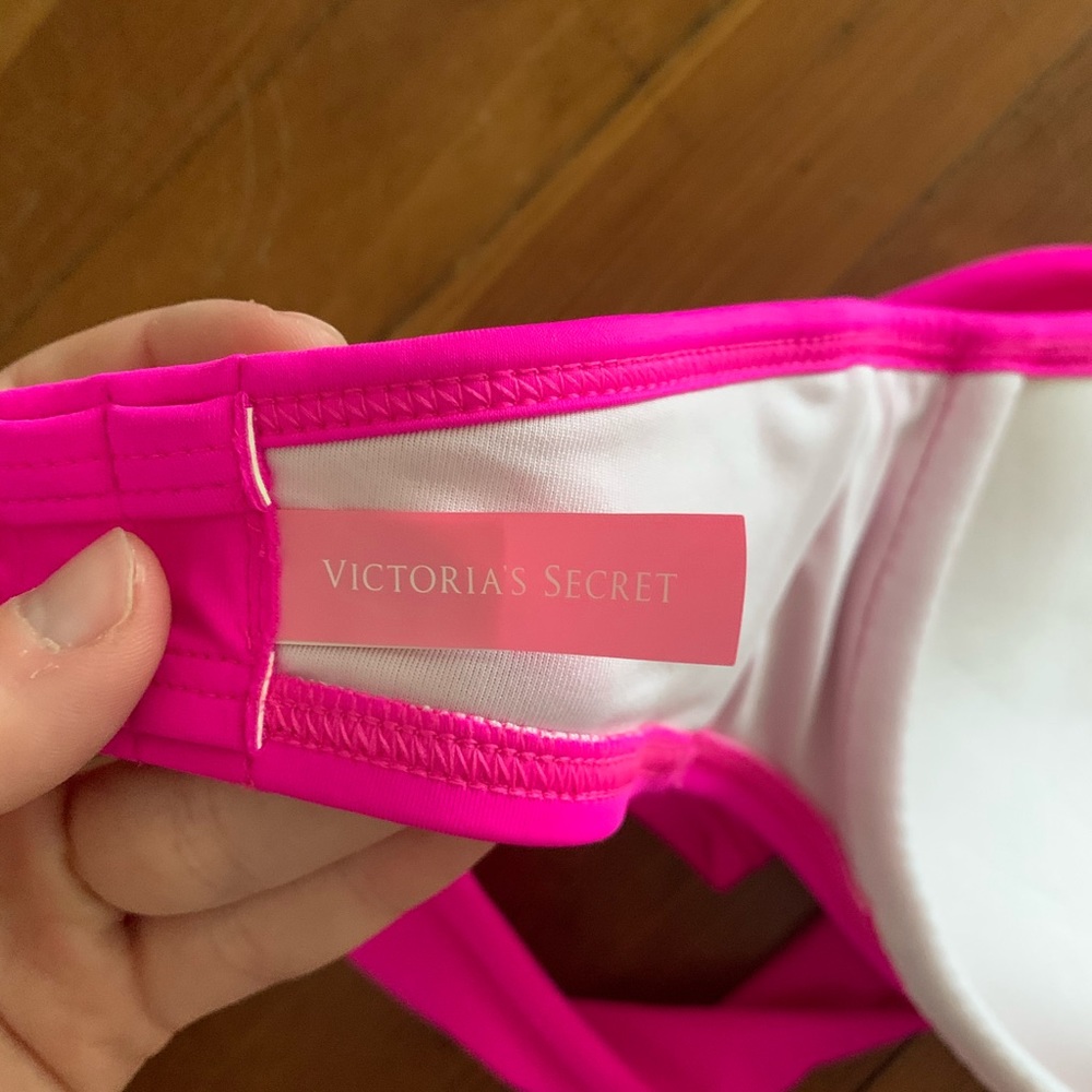 Victoria’s Secret knock out wrap bikini top - Picture 8 of 8